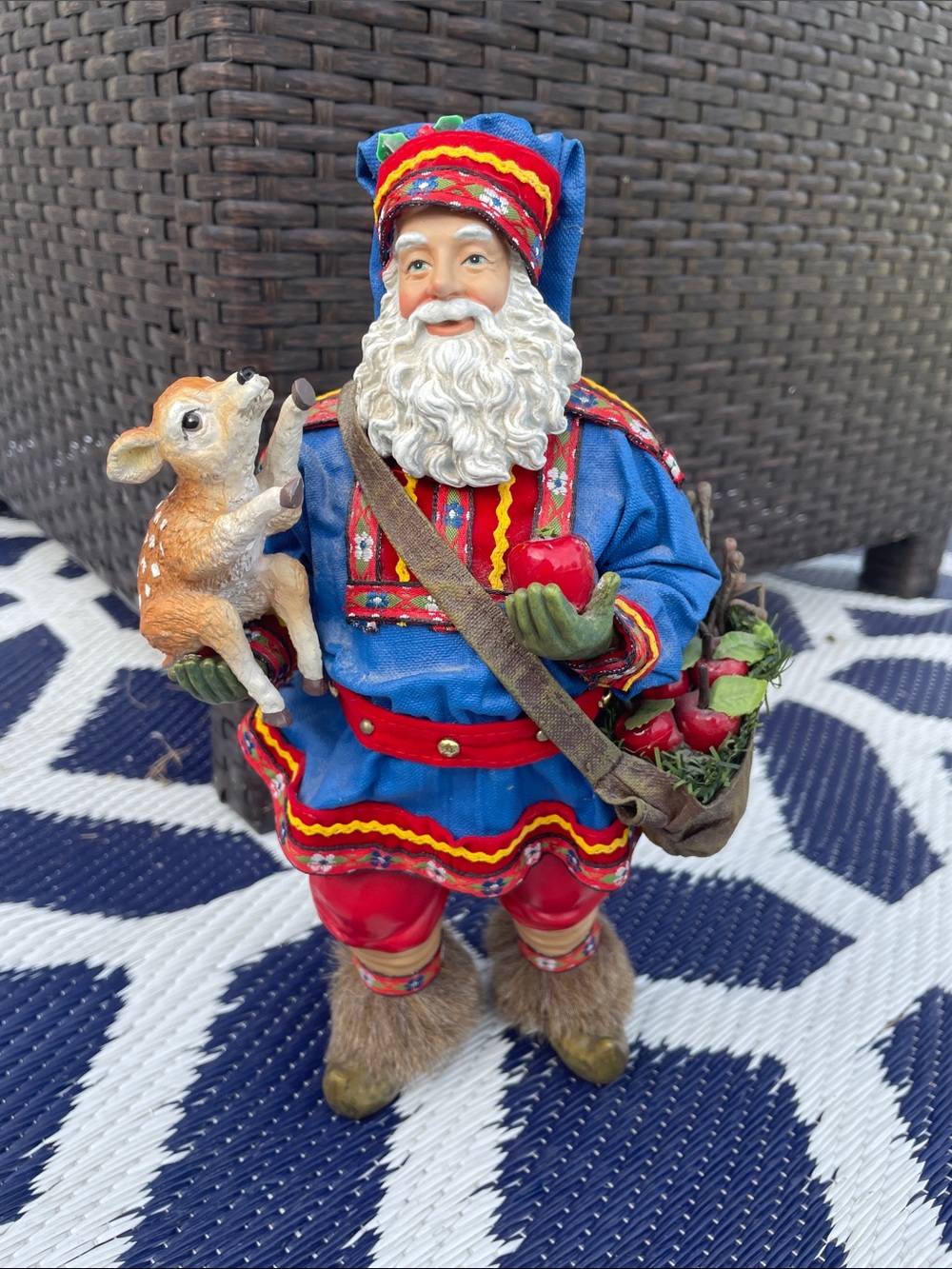 Possible Dreams Clothtique Collection 1998 “Visitor from The North” Santa
